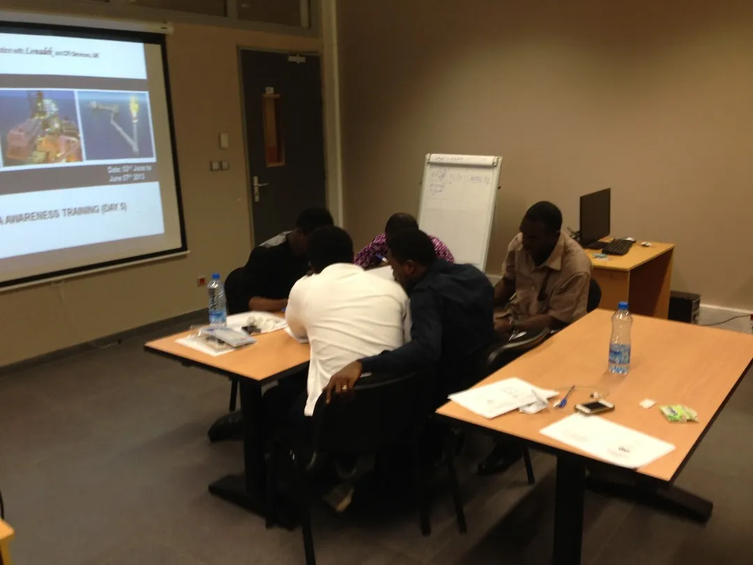 CFi facilitation training in session